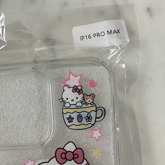 iPhone 16 PRO MAX 2024 model. Hello Kitty phone case. NWT - Picture 8 of 9